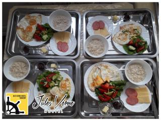 Jules Verne Hostel - 3