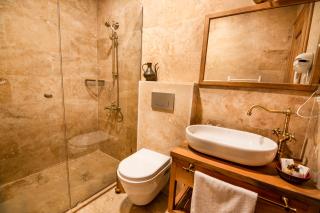 ikarus Cappadocia Hotel - Üçhisar - 3