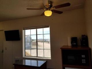 071A Private Studio near South Rim Sleeps 6- No Kitchen - Valle - 2