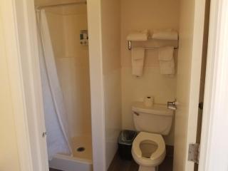 072A Affordable Getaway near South Rim Sleeps 4- No Kitchenette - Valle - 3
