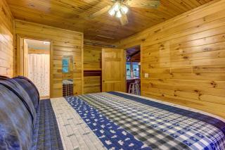 Coffee Creek Cabin - 6