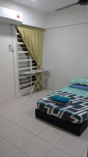 Spacious & Cozy Condo - Hijauan Heights Block C - Kajang - 1