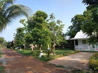 Benjamat Resort - Sakon Nakhon - 5