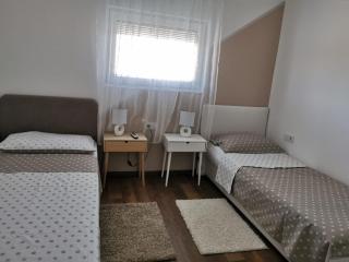 Apartman Lorna - Turanj - 1