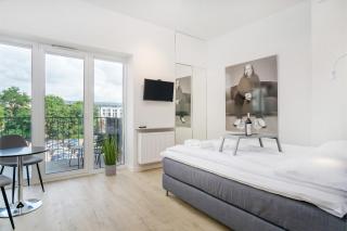 Apartments Poznań MTP Bukowska by Noclegi Renters - Poznan - 8
