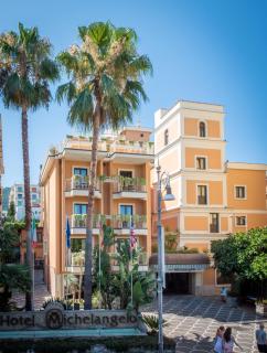 Hotel Michelangelo - Sorrento - 9