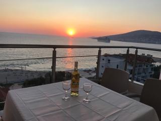 SUNSET APARTMENT - Sarandë - 8