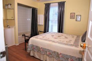 Ambiance By The Falls B&B - 8