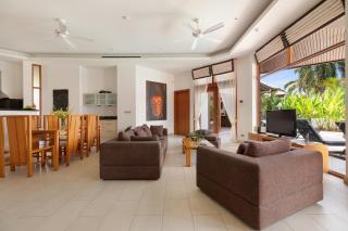 Mai Tai, luxury 3 bedroom villa - Choeng Mon Beach - 2