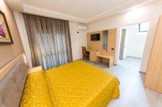 Western Star Hotel - Durrës - 1