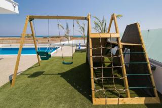 Villa Lynn Boutique Beachfront - Ayia Napa - 4