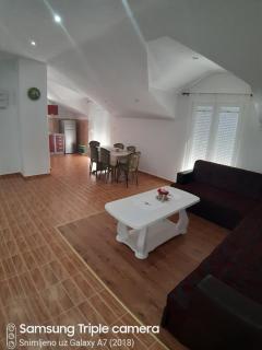 Apartments Maria - Ivanica - 2