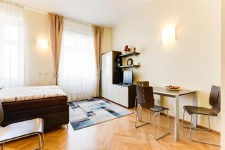 Hálkova Studio - Praga - 3