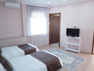 Hotel Nata - Tbilisi - 2