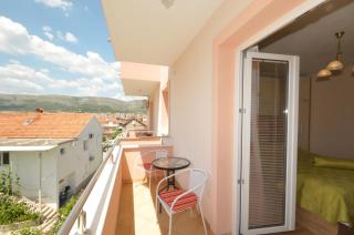 Apartments Belas - Trogir - 0