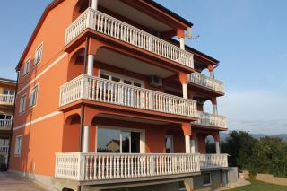 Apartments Nikolina - Novi Vinodolski - 0