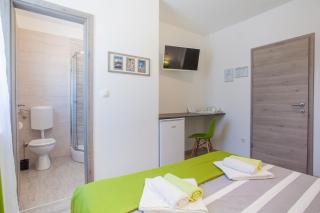 Room Elelina - 6