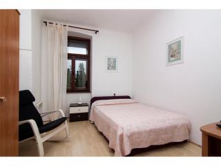 Apartment in centre with huge terace - 3