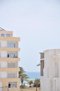 Apartment zone touristique 80 m beach free wifi - Mahdia - 2