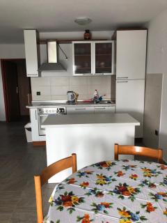 Apartmani Lucija - Maslenica - 1