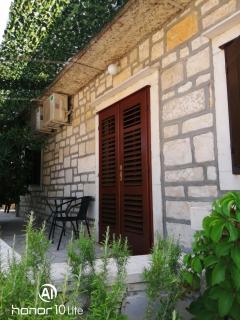 Apartment Karmen - 0