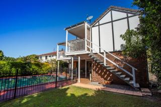 Ainslie Manor Bed and Breakfast - Redcliffe - 1