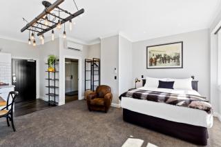 Hokitika Fire Station Boutique Accommodation - Hokitika - 6