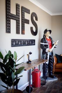 Hokitika Fire Station Boutique Accommodation - Hokitika - 2