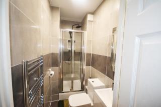 London Modern 4 Bedroom Apartment - Londen - 4