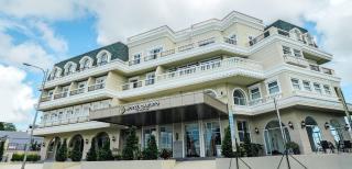 Hotel Carlito Tagaytay - Tagaytay - 9