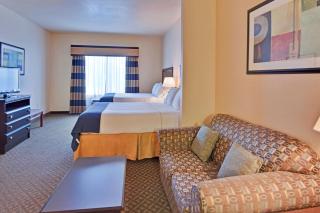 Holiday Inn Express Delano Highway 99 by IHG - Delano - 6