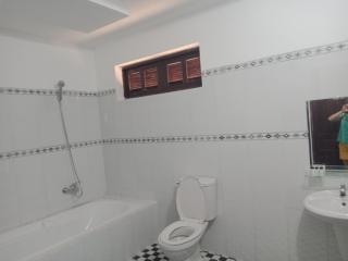 CocoPalm Villa near Beach - Coco Room - Hội Mỹ - 2