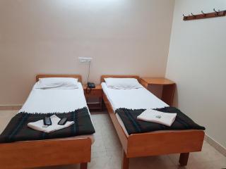 Sri Kumara Lodge - Bangalore - 8