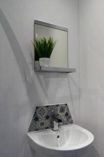 Wavecrest - Holyhead - 1