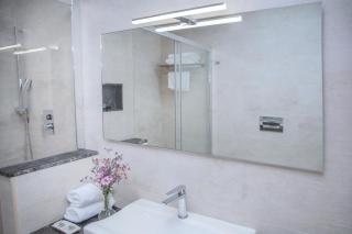 Hotel Paraiso Granada - Moraleda de Zafayona - 1