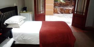 Eagles Rock Guest House - Pretoria - 4