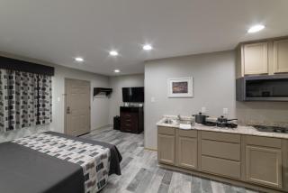 Budget Inn & Suites Baton Rouge - Baton Rouge - 6