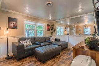 Italian Style in Old Town with Private Hot Tub - Fort Collins - 4