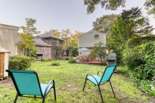 Oak Bluffs Cottage - 7
