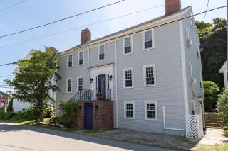 Olde New House - 6