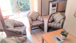 The Tweni Waterfront Guest Lodge - Port Shepstone - 2