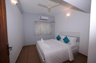 The Base Inn (where convenience meets luxury) - Pondicherry - 8