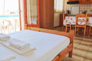 Seaview - selfcatering apartment - Helen No 2 - Xiropigado - 7