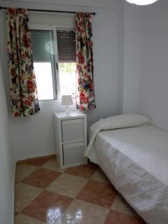 Piso cerca de la playa victoria (450m aprox) - Cadix - 7