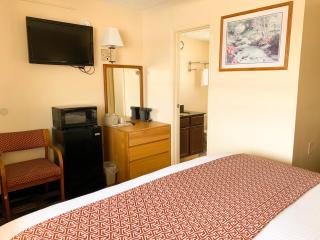 Sandusky Inn - 5
