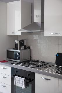 House 103 Rent Apartment - 2