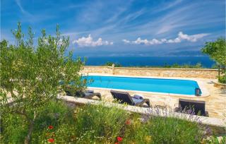 Five-Bedroom Holiday Home In Donji Humag - Donji Humac - 0