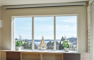 Nice Home In Uddevalla With Wifi - Uddevalla - 4