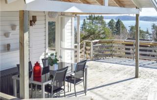 Nice Home In Uddevalla With Wifi - Uddevalla - 0