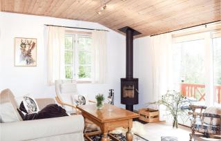 Two-Bedroom Holiday Home In Knared - Knäred - 5